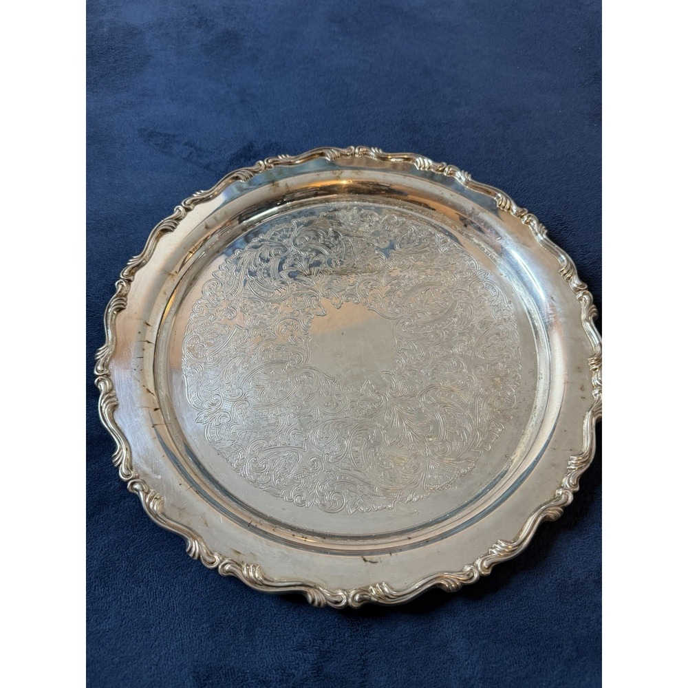 Oneida Silver Platter Two Lions Mark 12 Inch Round Scalloped Etched Silverplate